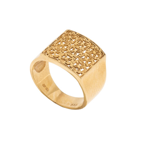 D12 . C14 GOLD KNITTED